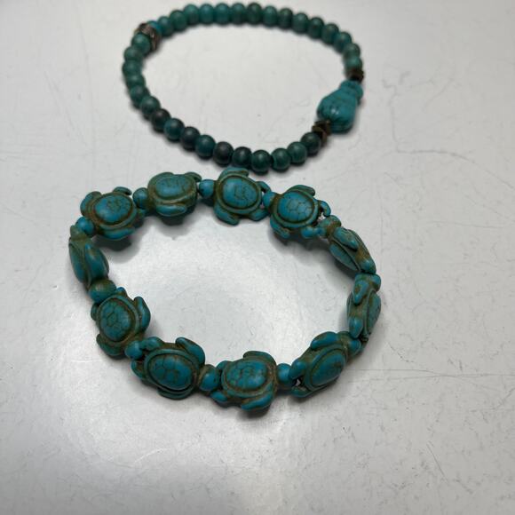 two turtle bracelets turquoise colored blue stone carved stretch beach tropical - Picture 2 of 6